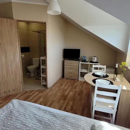 Δωμάτια σε οικογενειακή κατοικία Patraj