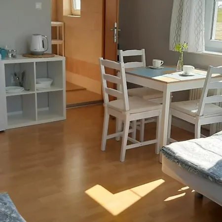 Δωμάτια σε οικογενειακή κατοικία Patraj