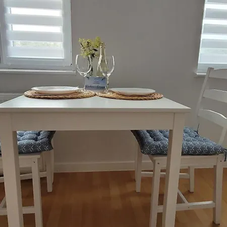 Patraj Δωμάτια σε οικογενειακή κατοικία Mielenko