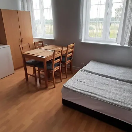 Patraj Δωμάτια σε οικογενειακή κατοικία Mielenko