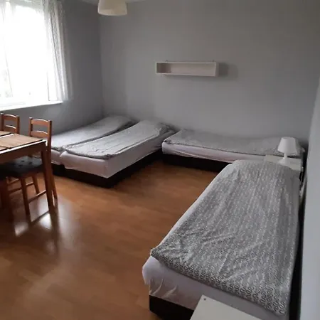 Δωμάτια σε οικογενειακή κατοικία Patraj Mielenko