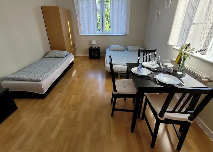 Patraj ホームステイ *