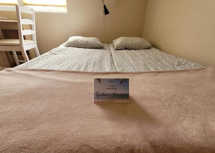 ホームステイ Patraj ミエレンコ